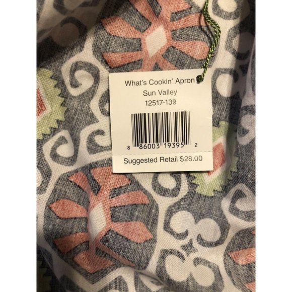 Vera Bradley Half Apron What's Cooking Sun Valley Pattern Retired Pockets NEW - Picture 5 of 5